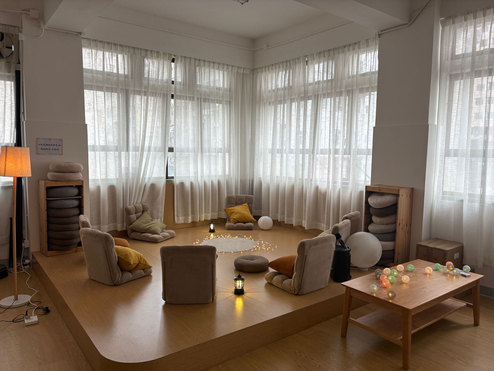 Soul Slow系列 -- 【暖心音樂聚】Busker木結他 x 抒情歌 x 暖心分享時光 23/1【單節報名】$20